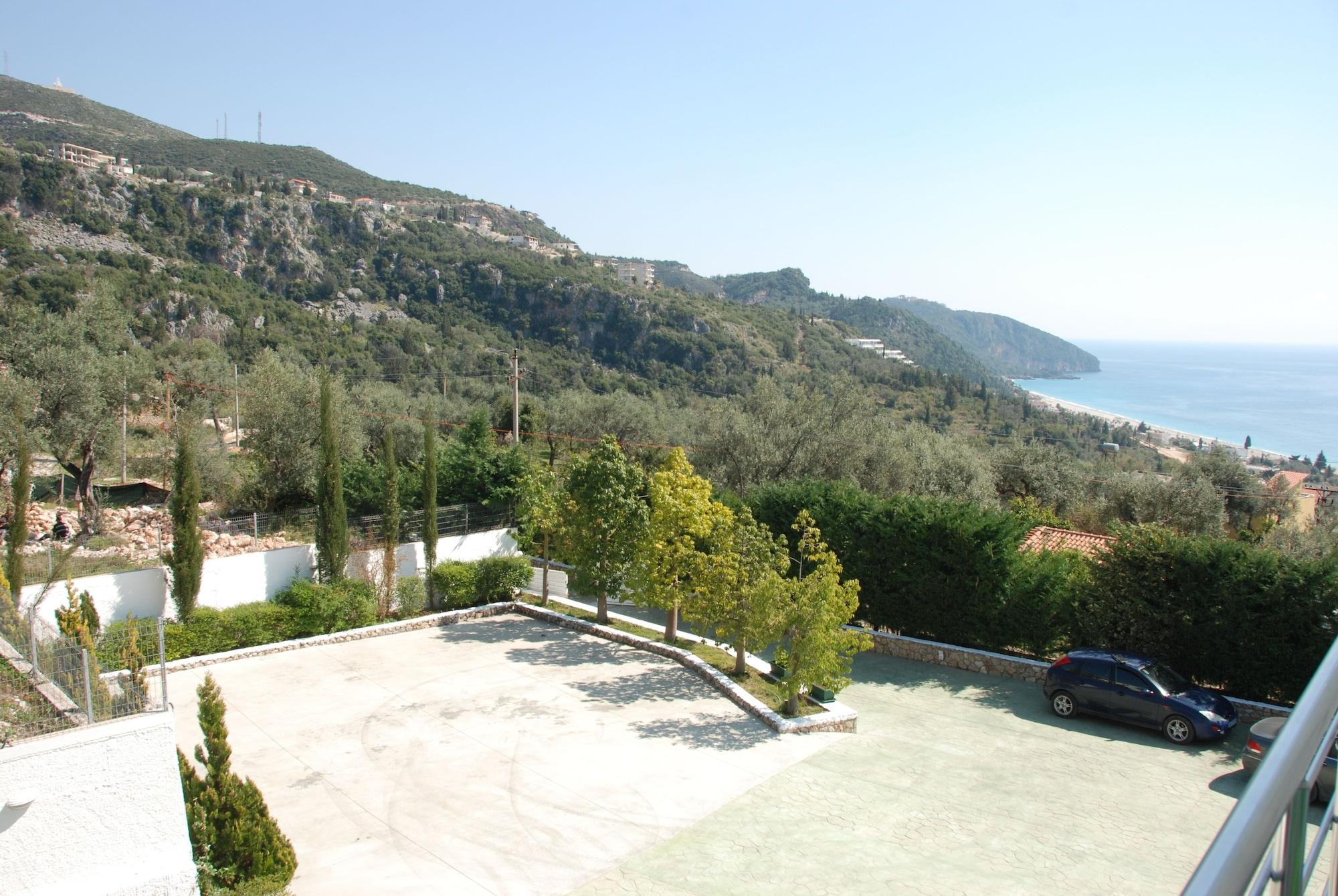 Blue Boutique Hotel Dhërmi Exterior foto